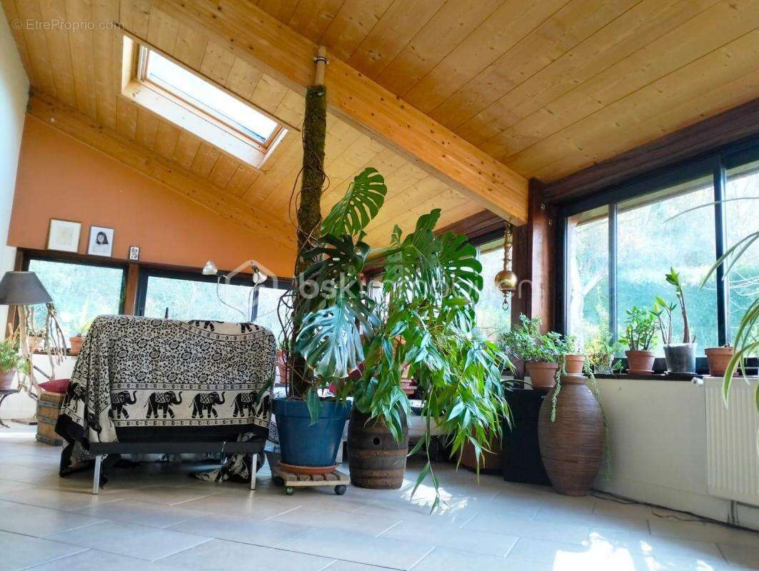 Maison à RIGNY-USSE