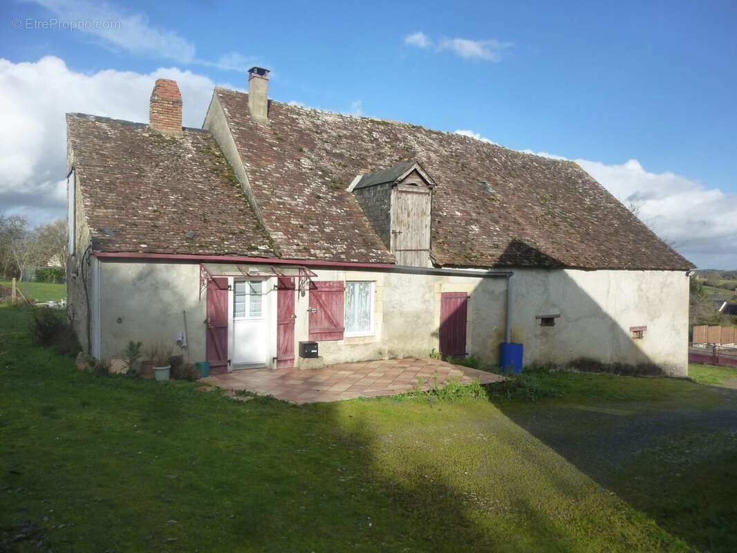 Maison à LOUE