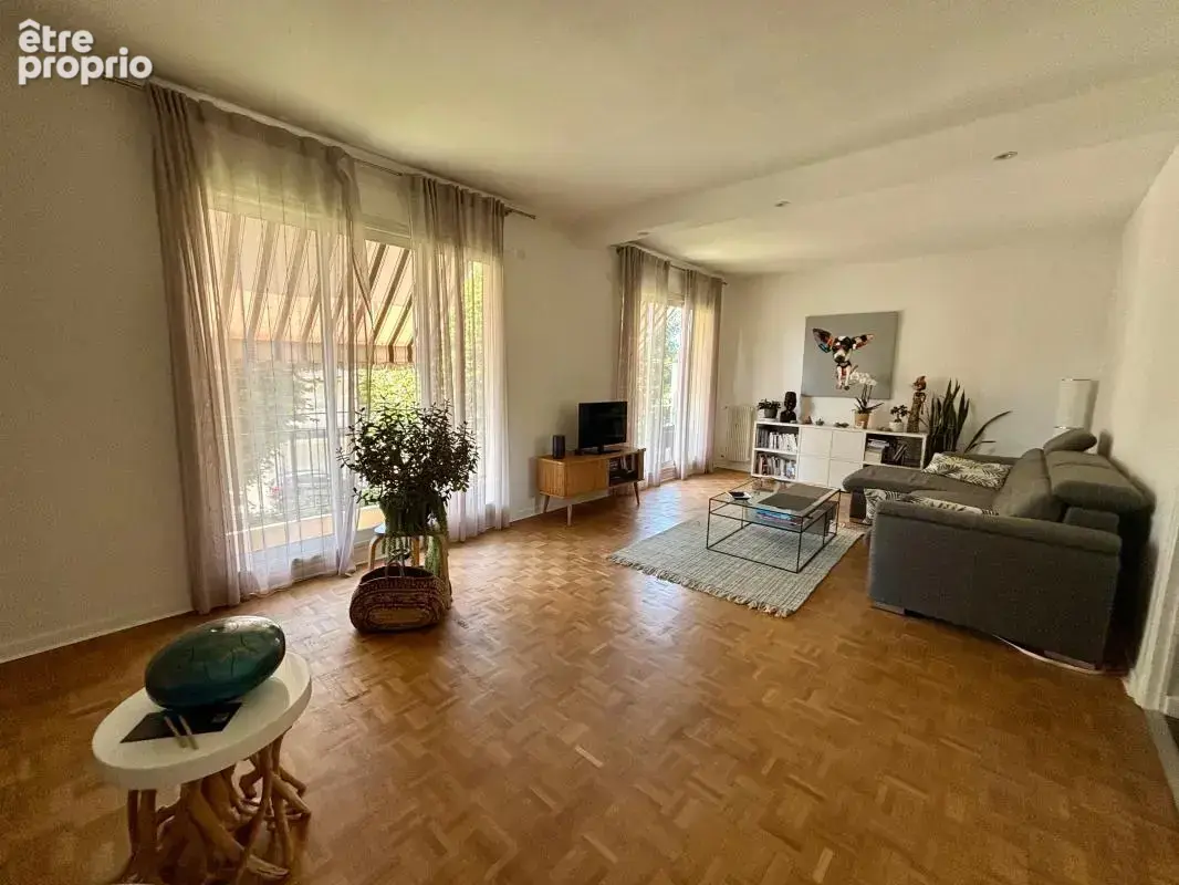 Coup de cœur assuré à Billère pour ce T3 lumineux, balcon,garage et cave - photo 8