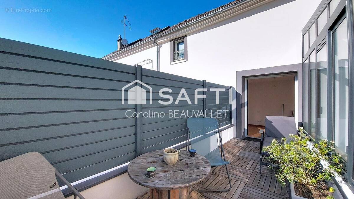 Photo 1 - Maison à SAULX-LES-CHARTREUX