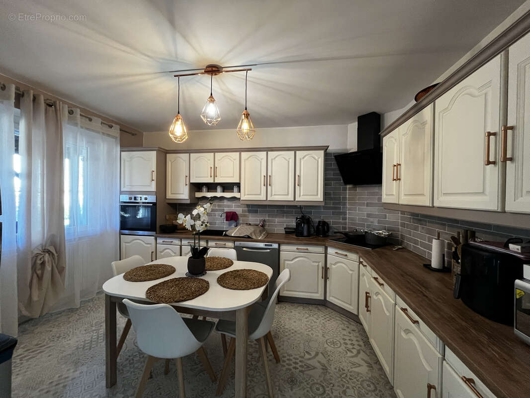 Maison à VILLEFRANCHE-DE-ROUERGUE