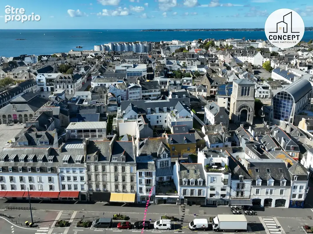 #B765 -  Hotel particulier - Concarneau centre - 286 m2 habitables et garage - photo 2