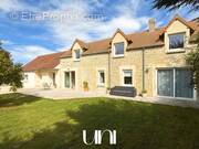 Maison à JUAYE-MONDAYE