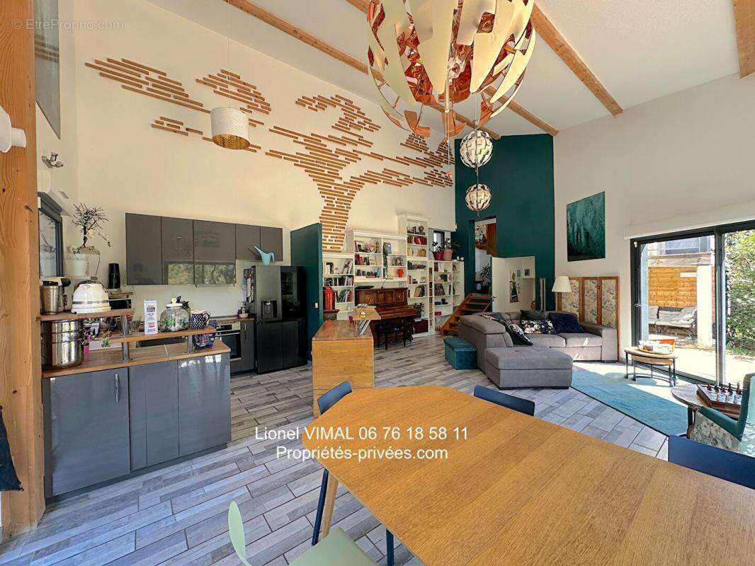 Maison à AUGEROLLES