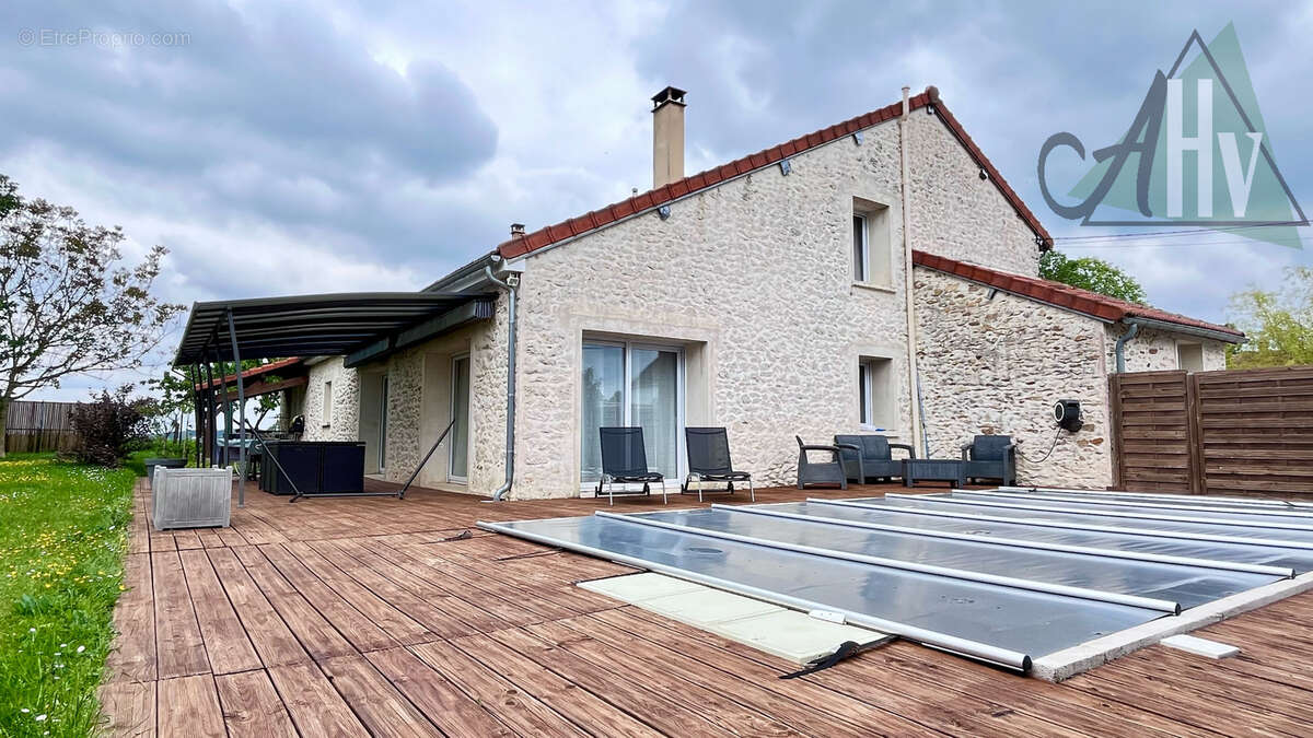 Maison à BANNOST-VILLEGAGNON
