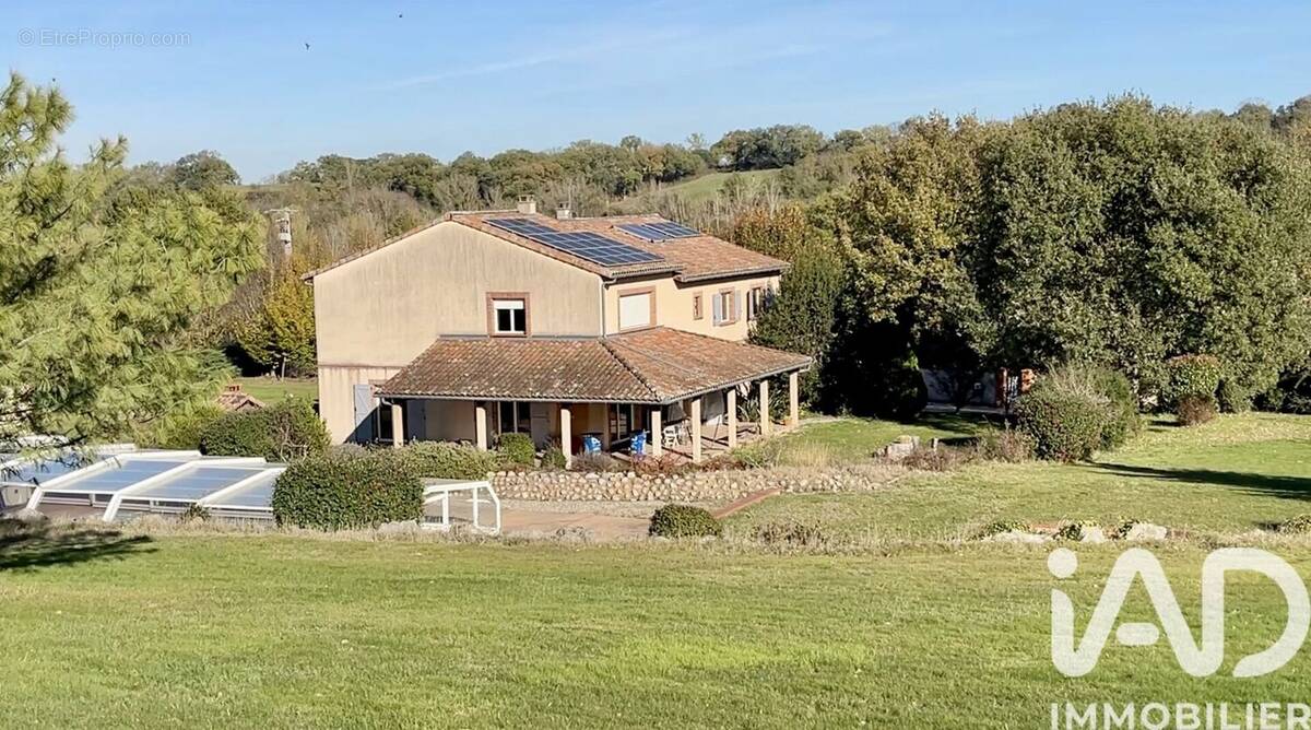 Photo 1 - Maison à SAVERDUN