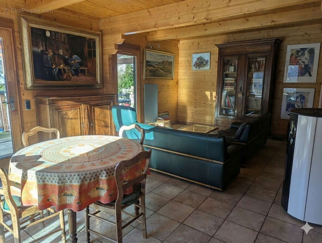 Maison à LE CHAMBON