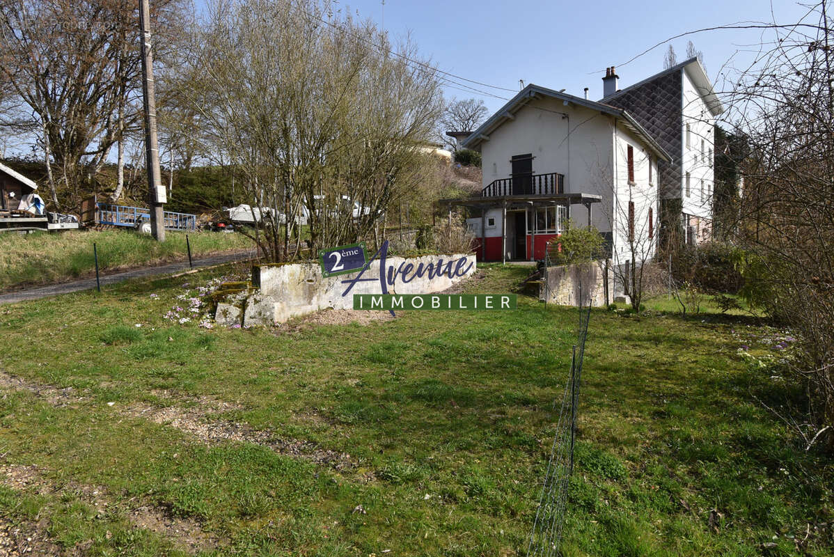 Maison à FONTENOY-LE-CHATEAU