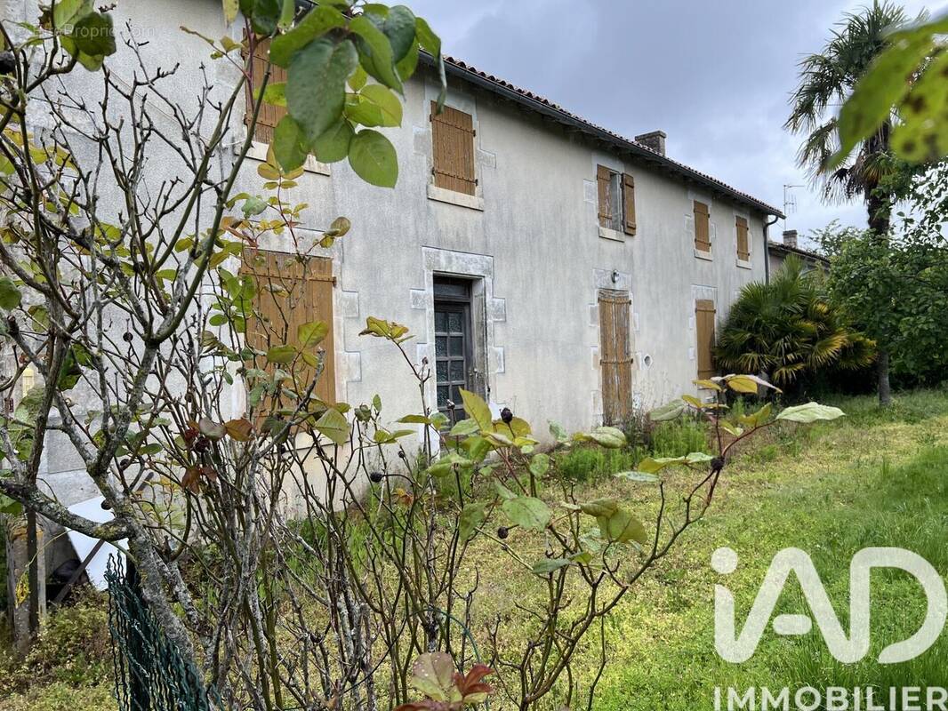 Photo 1 - Maison à CELLES-SUR-BELLE