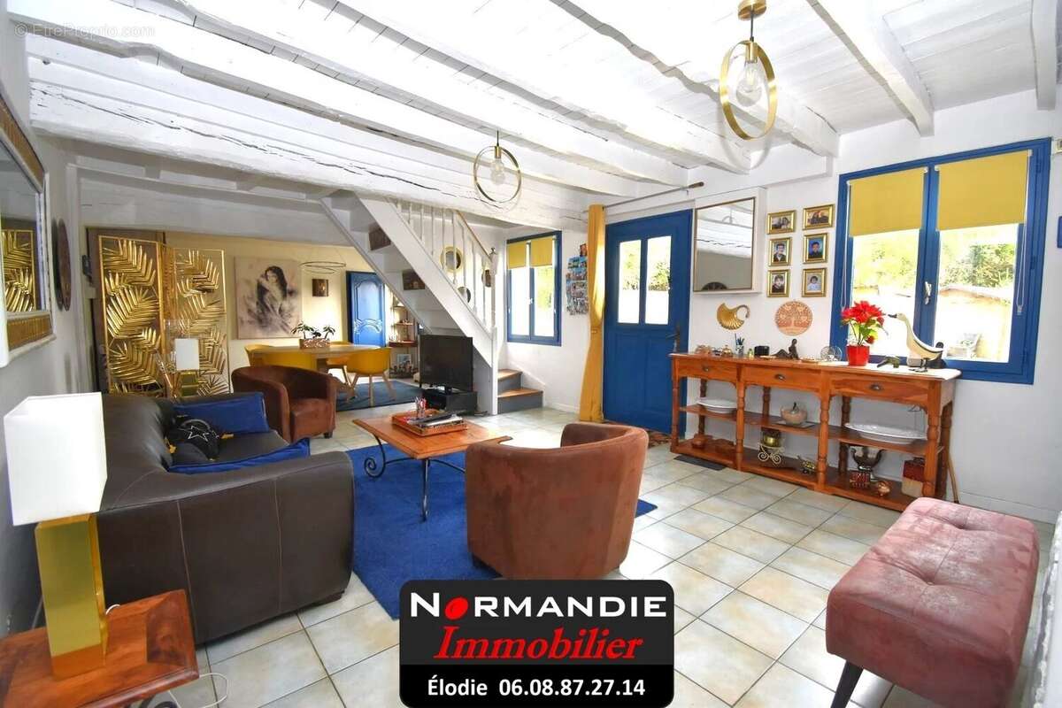 Maison à PAVILLY
