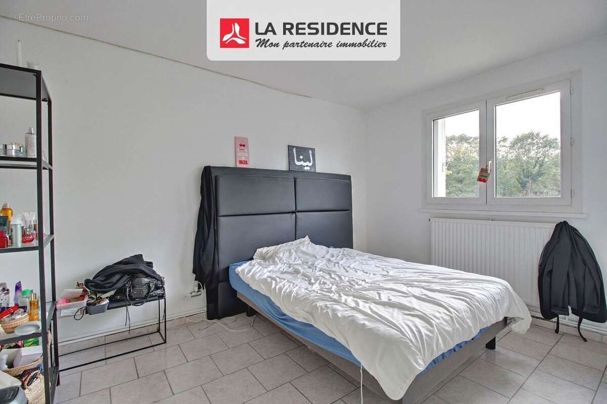 Maison à SAINT-ETIENNE-DU-ROUVRAY