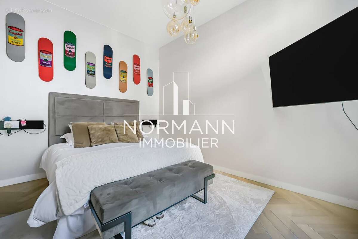 Appartement à SURESNES