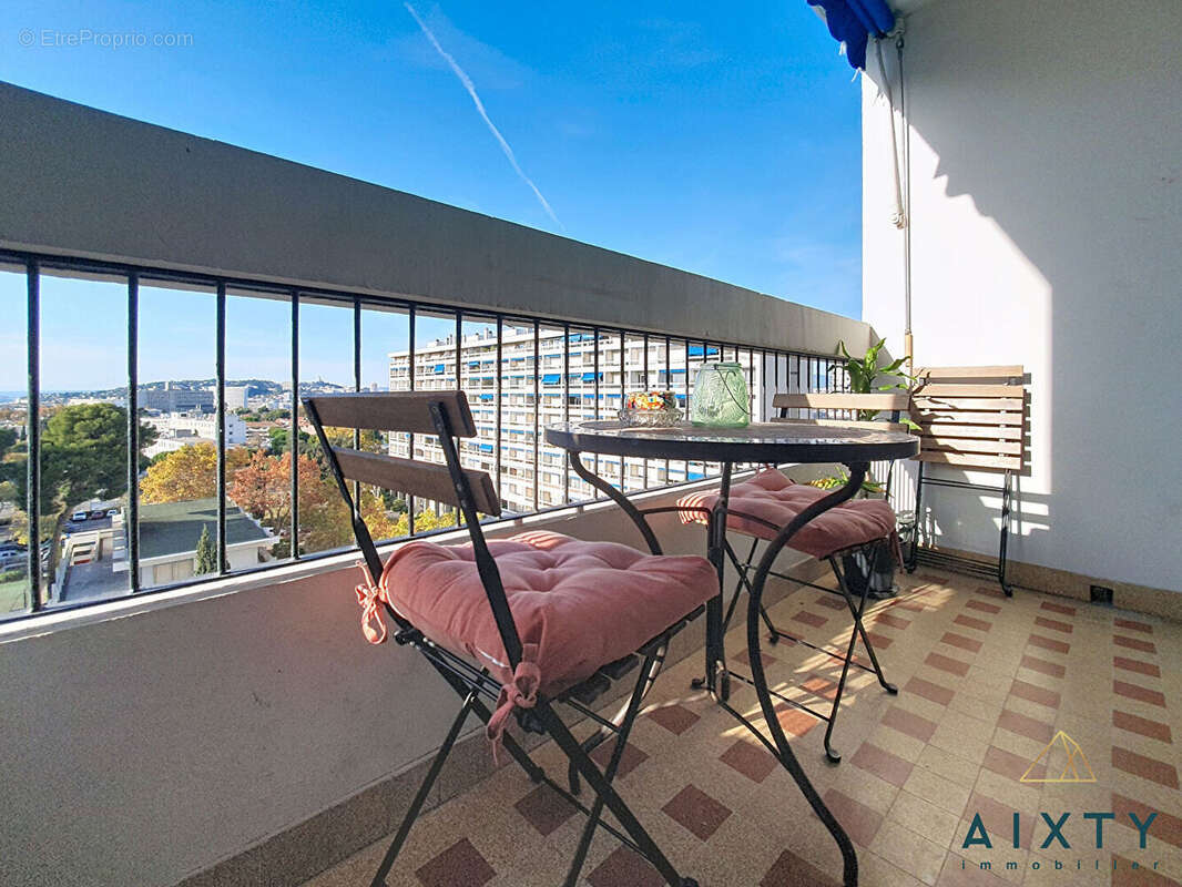 Appartement à MARSEILLE-9E