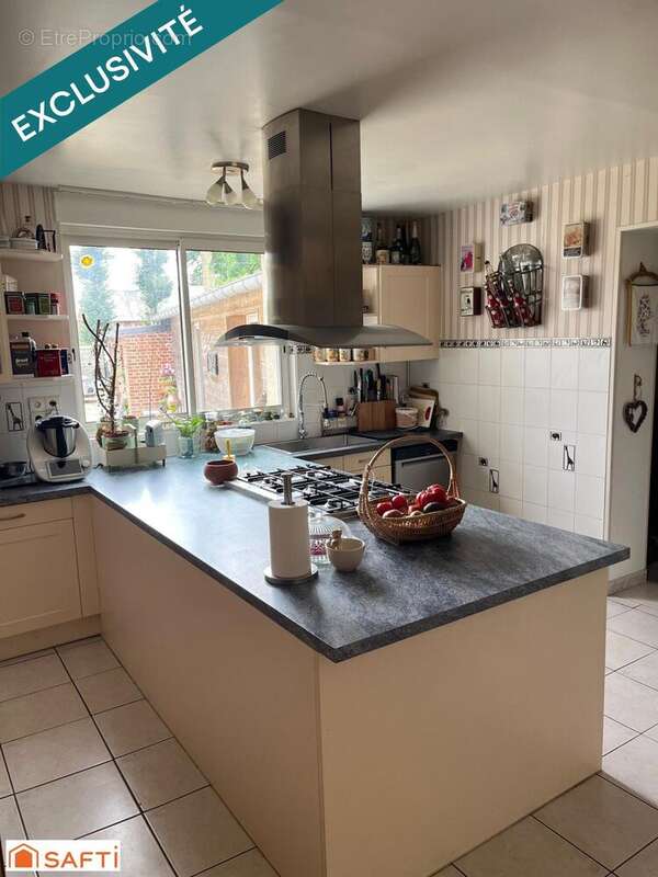 Photo 4 - Maison à ETREILLERS