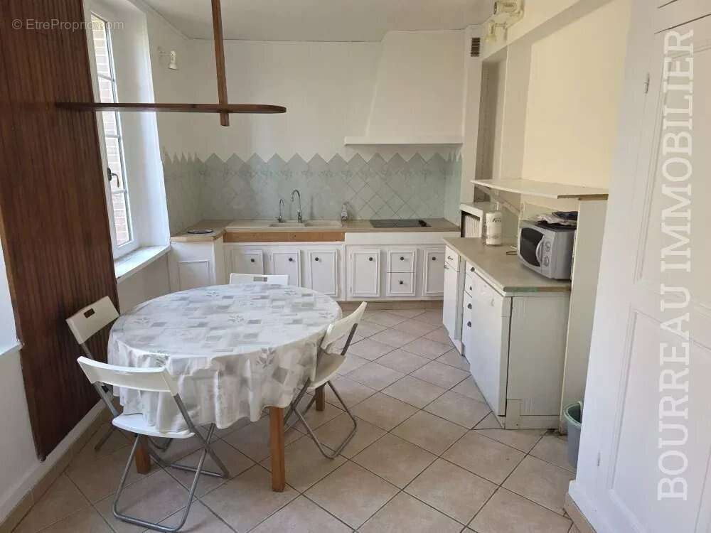 Maison à CHASSY
