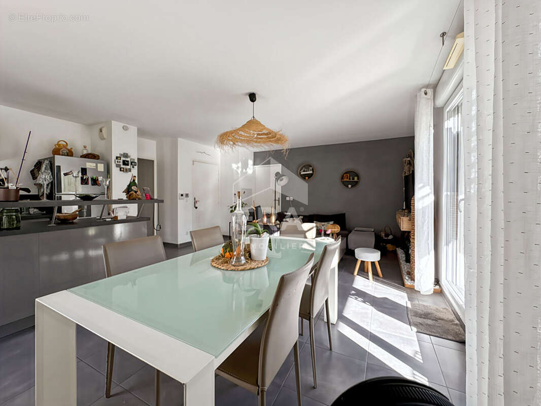 Appartement à MARSEILLE-13E