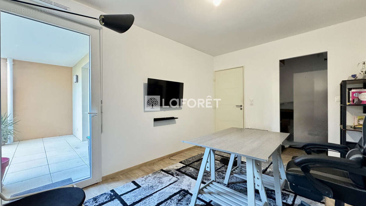 Appartement à FLEURIEUX-SUR-L'ARBRESLE