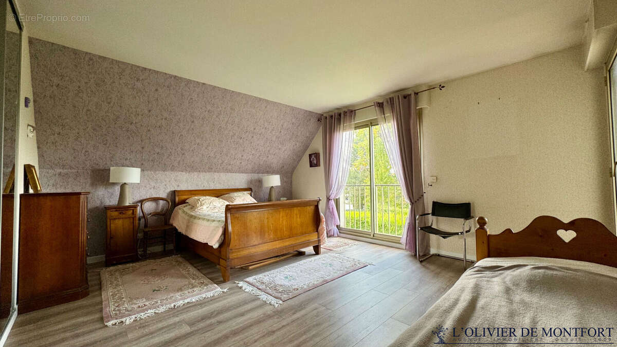 Maison à MONTFORT-L&#039;AMAURY