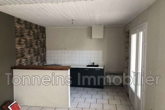 Maison à BUZET-SUR-BAISE