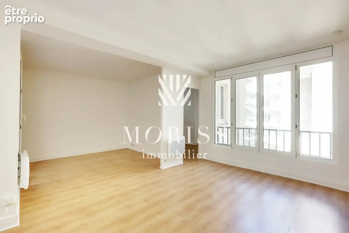 Appartement à LEVALLOIS-PERRET