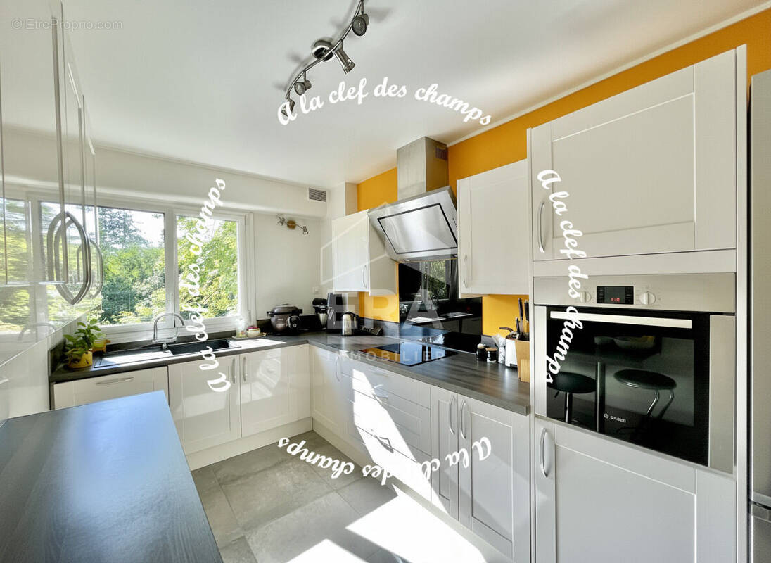 Appartement à GIF-SUR-YVETTE