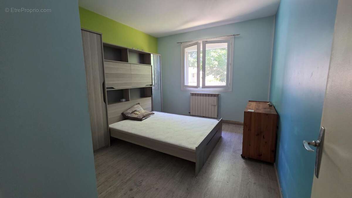 Maison 92 m² à Castres  - photo 4