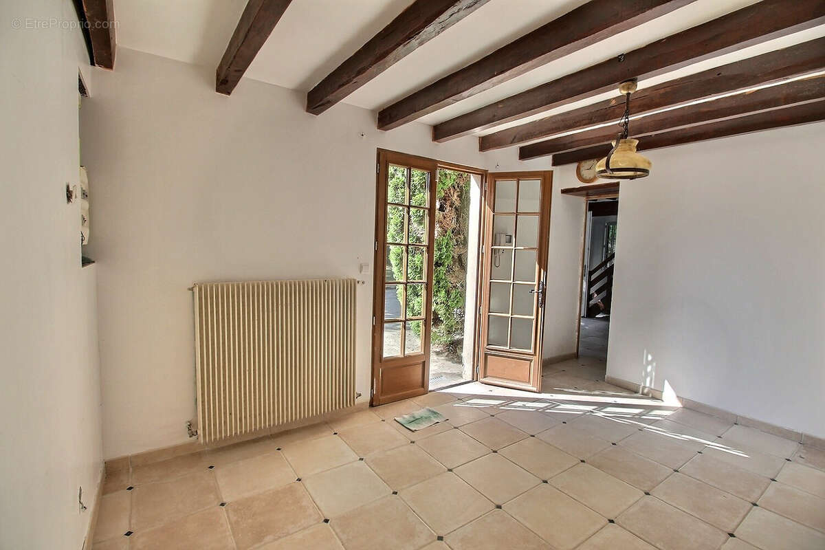 Maison 150 m² à Trancault  - photo 9