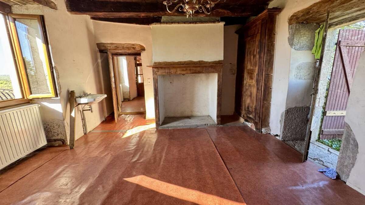 Maison à LUGAGNAC
