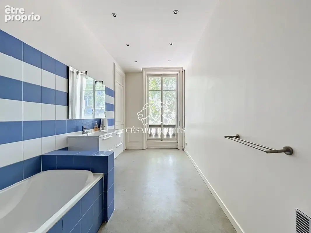 Appartement 5 pièces 170 m² à vendre à Lyon-6e (69006) - photo 8