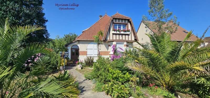 Maison à ROSNY-SUR-SEINE