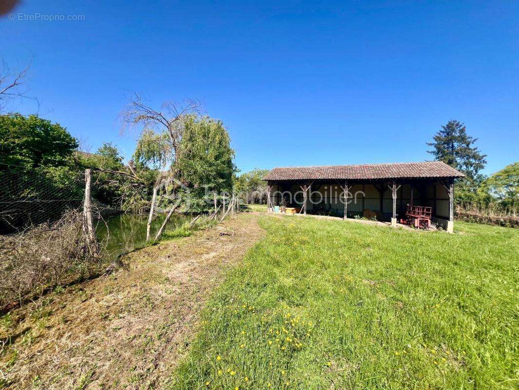 Maison à SAINT-PIERRE-SUR-DROPT