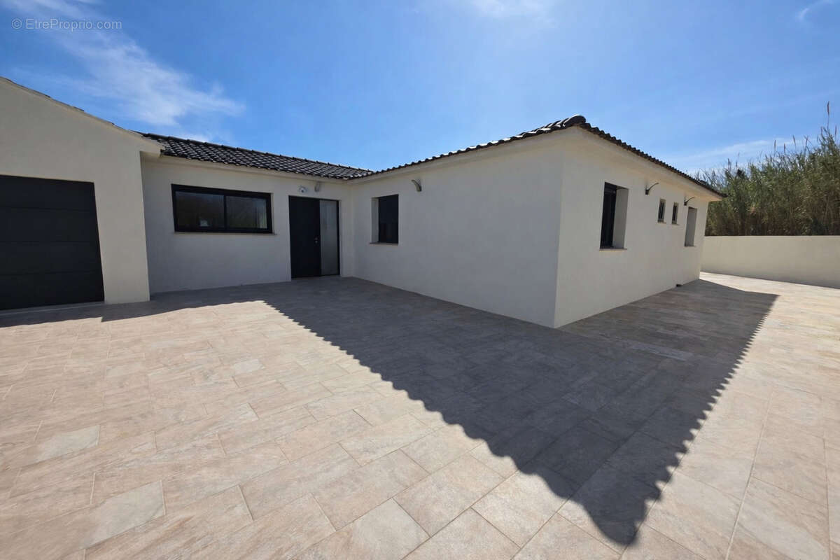 Maison à PORT-DE-BOUC