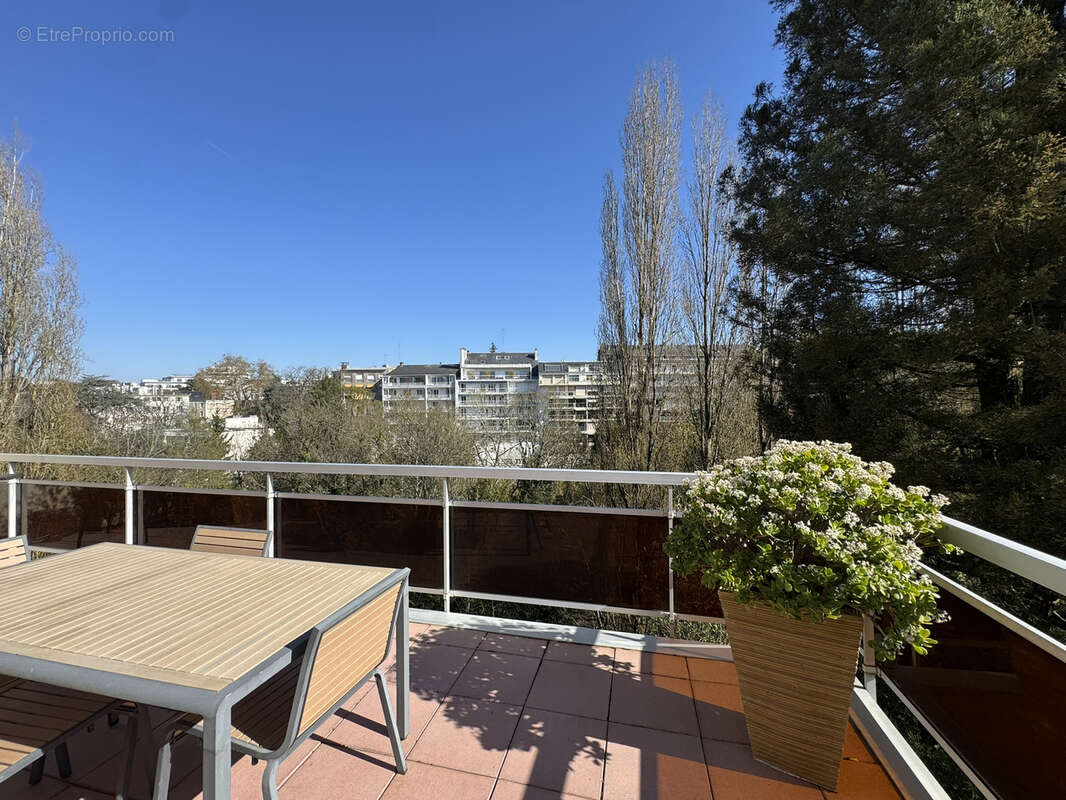 Appartement en Duplex Dernier Etage Entièrement sur Terrasses - photo 3