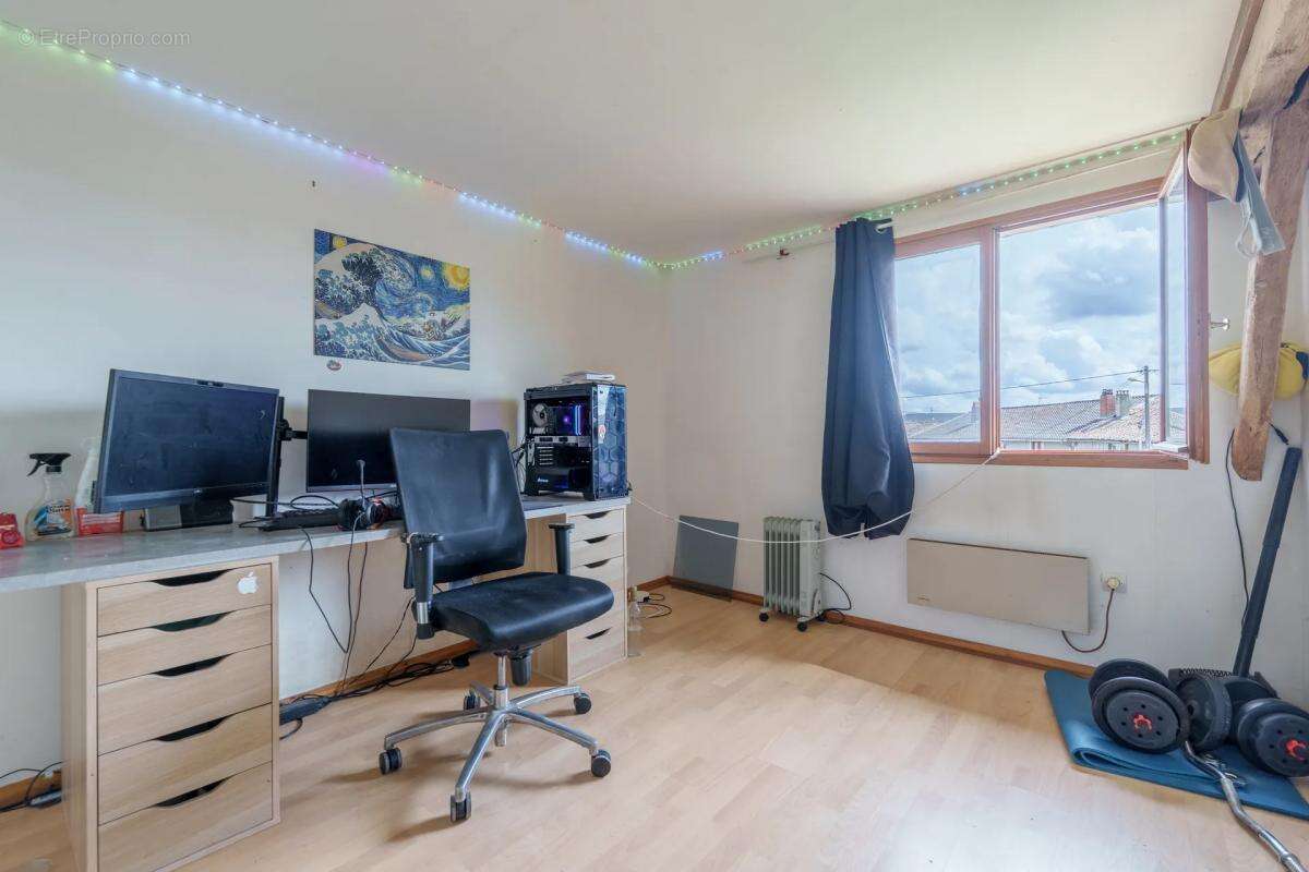 Maison à FLORENT-EN-ARGONNE