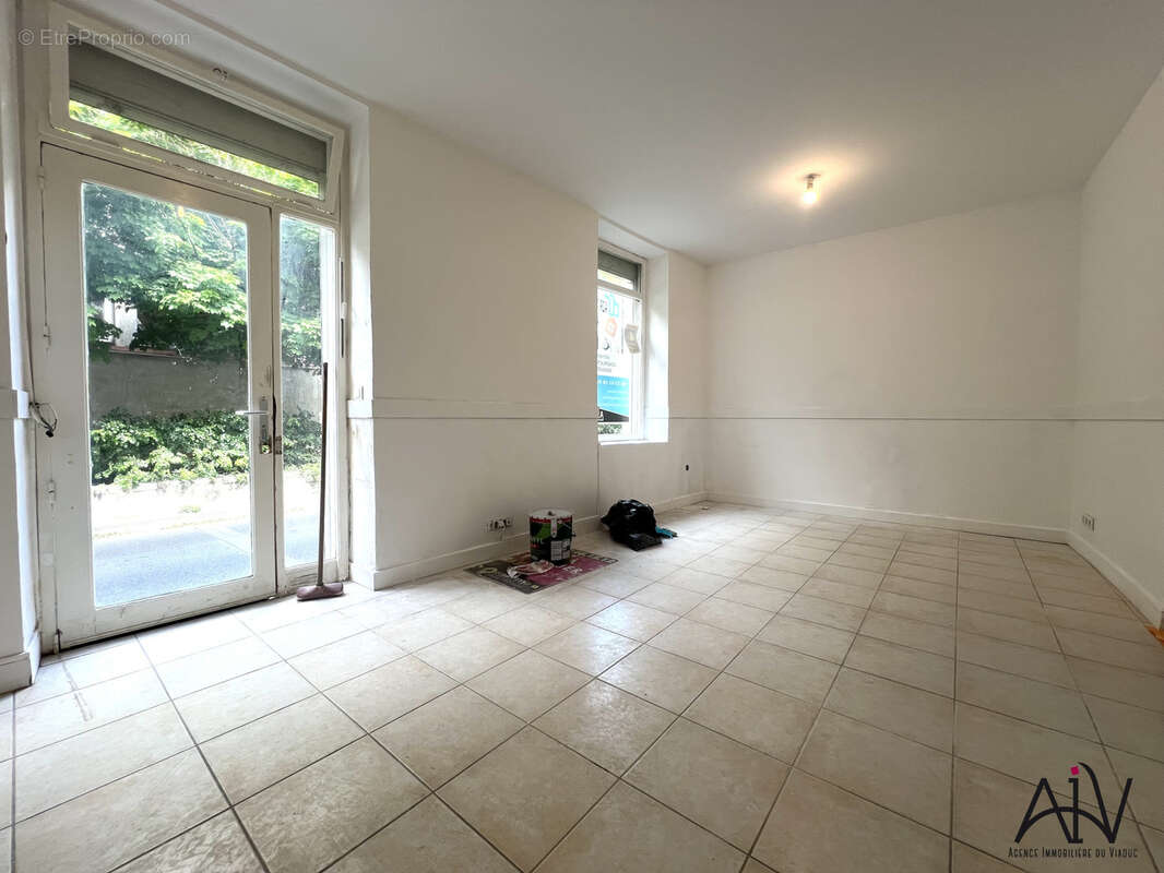 Commerce à LONGJUMEAU