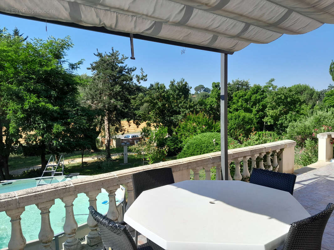 Maison de plain pied sur sous sol complet.. - photo 2