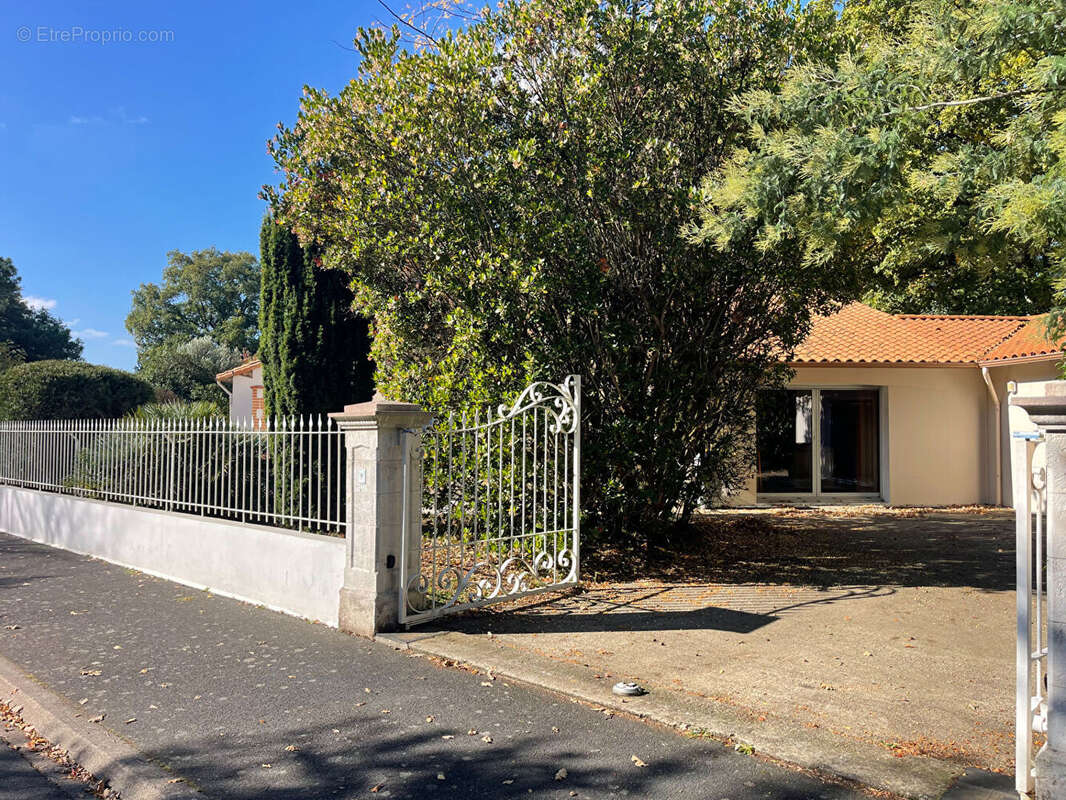 Maison à BASSE-GOULAINE