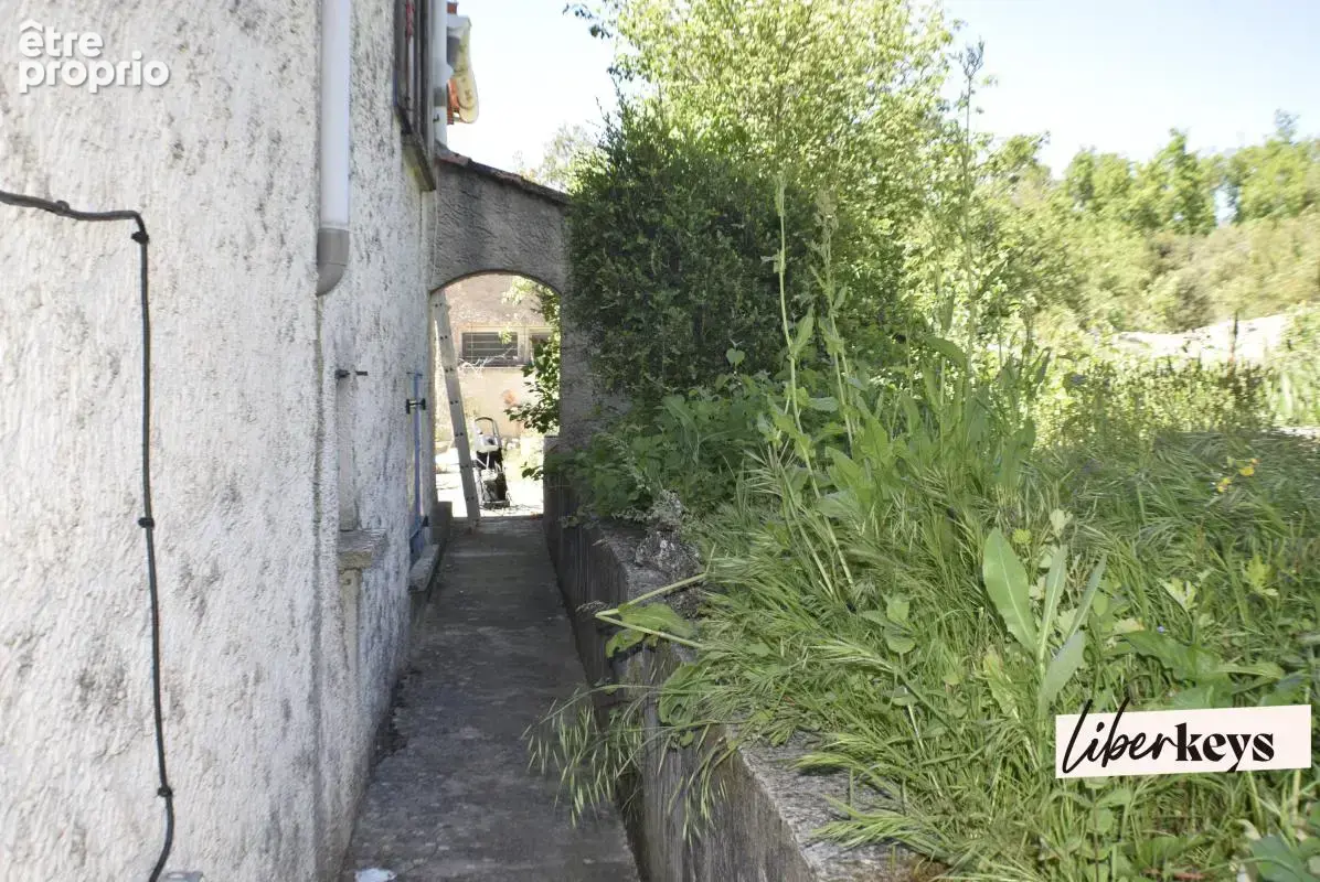 Au calme absolu et dans un parc arboré, propriété 2 habitations, dépendances - photo 13