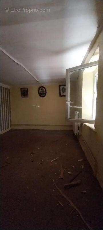 Maison à LA CHAPELLE-LES-LUXEUIL