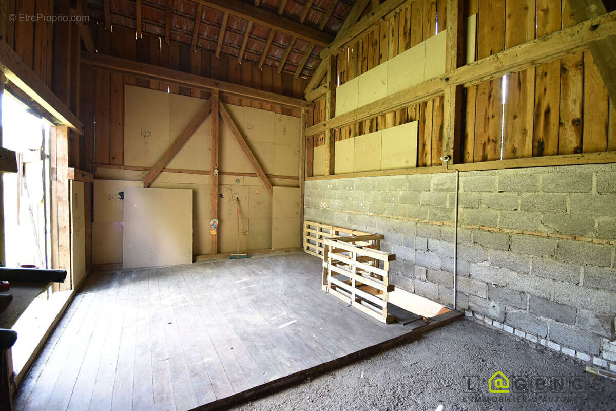 Maison à SAINT-LEONARD