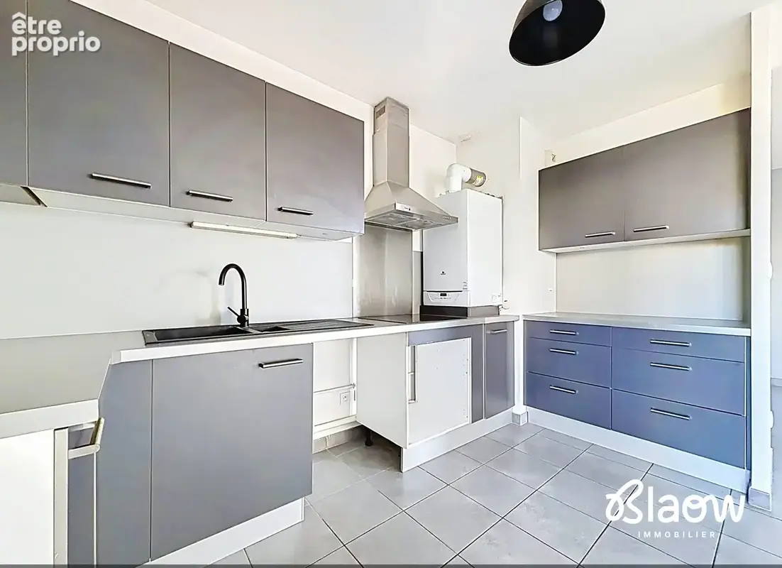 Appartement 4 pièces 88 m² à vendre à Decines-Charpieu (69150) - photo 5