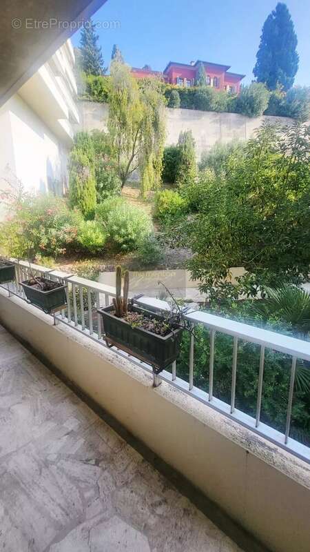 Appartement à MENTON