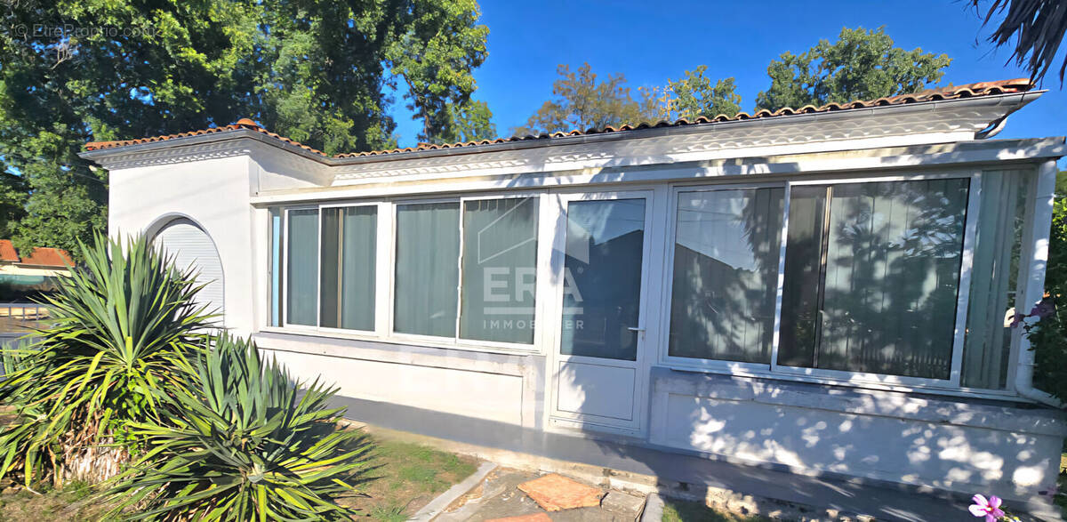 Maison à MONTPON-MENESTEROL