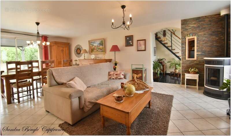 Maison à SAINTE-SUZANNE