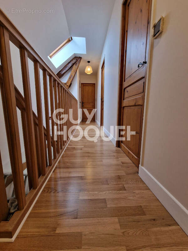 Maison à MILLY-LA-FORET