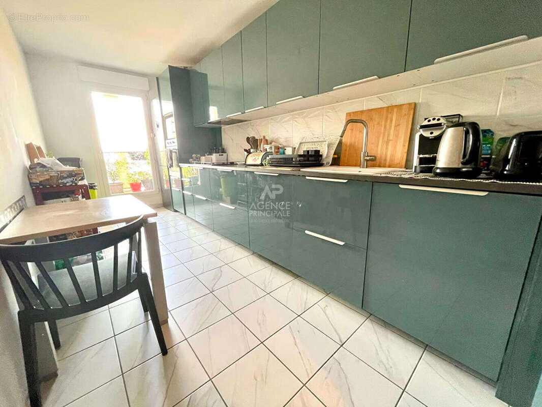 Appartement  4 pièce(s) 86 m2 - photo 5