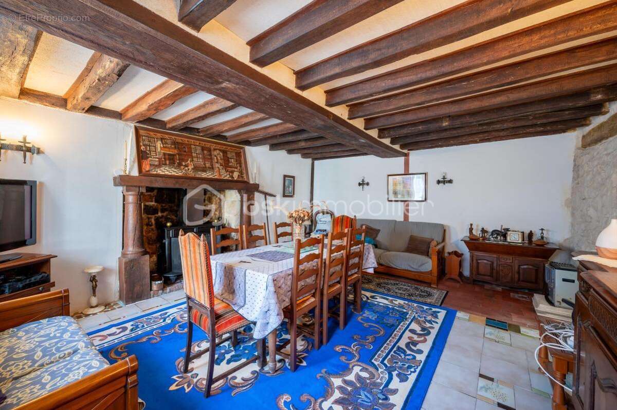 Maison à VALENCAY