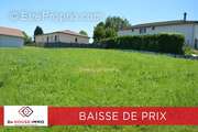 Terrain à AIXE-SUR-VIENNE