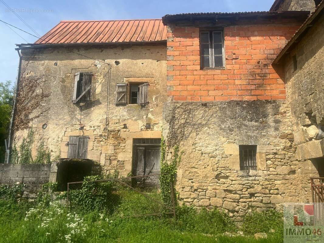 Maison à GRAMAT