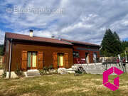 Maison à AUGEROLLES